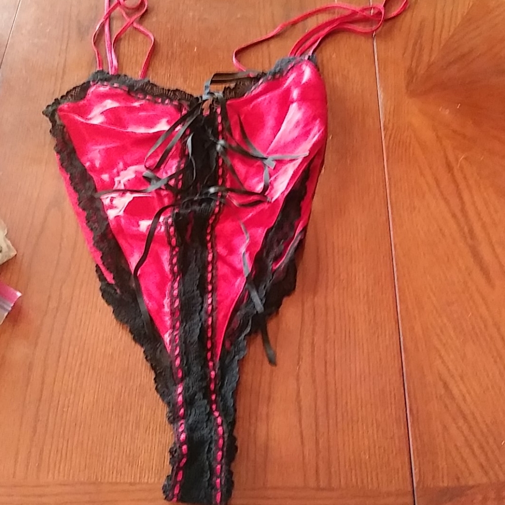Womans size large red and black lingerie
